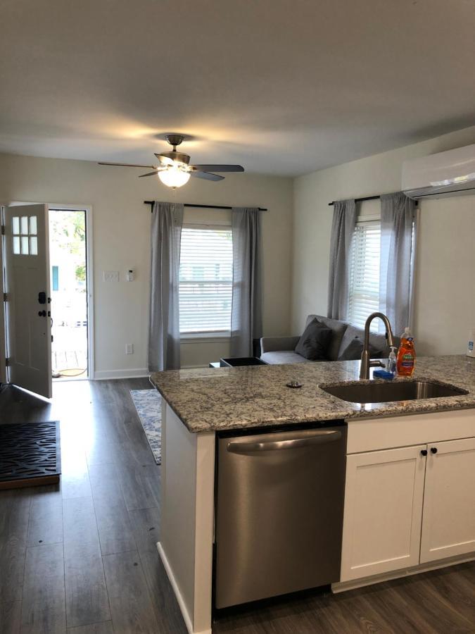 Lakewoodlyon Park Renovated Cottage Near Duke 23A ダーラム エクステリア 写真