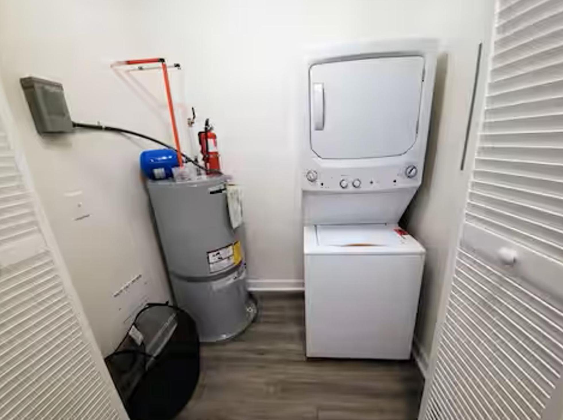 Lakewoodlyon Park Renovated Cottage Near Duke 23A ダーラム エクステリア 写真
